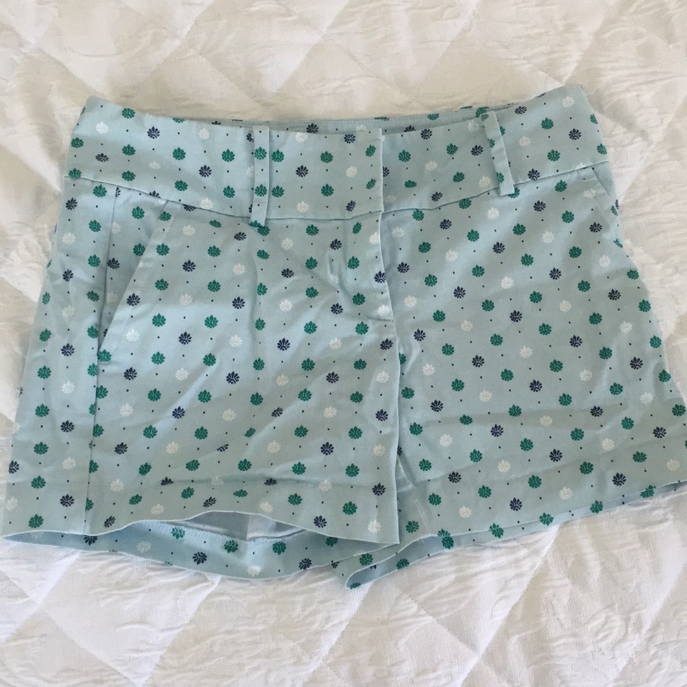 Ann Taylor Shorts, size 2